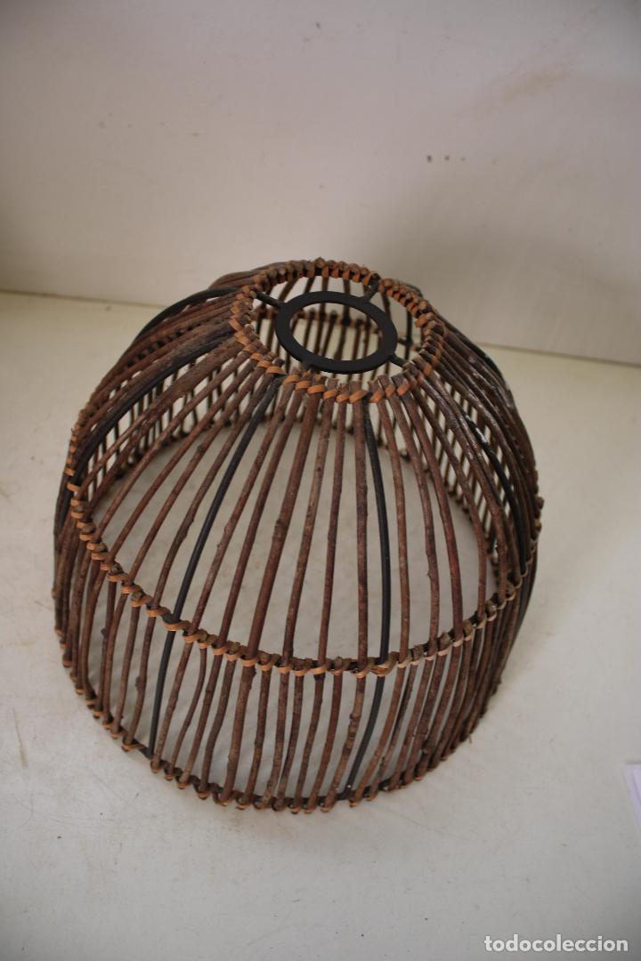 Vintage: lampara de techo de rattan - Foto 3