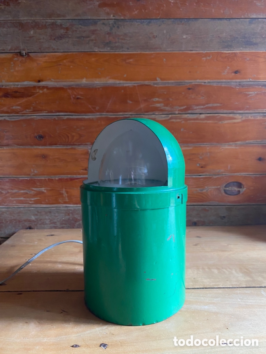 Vintage: L&aacute;mpara de mesa industrial lacada verde - Foto 3