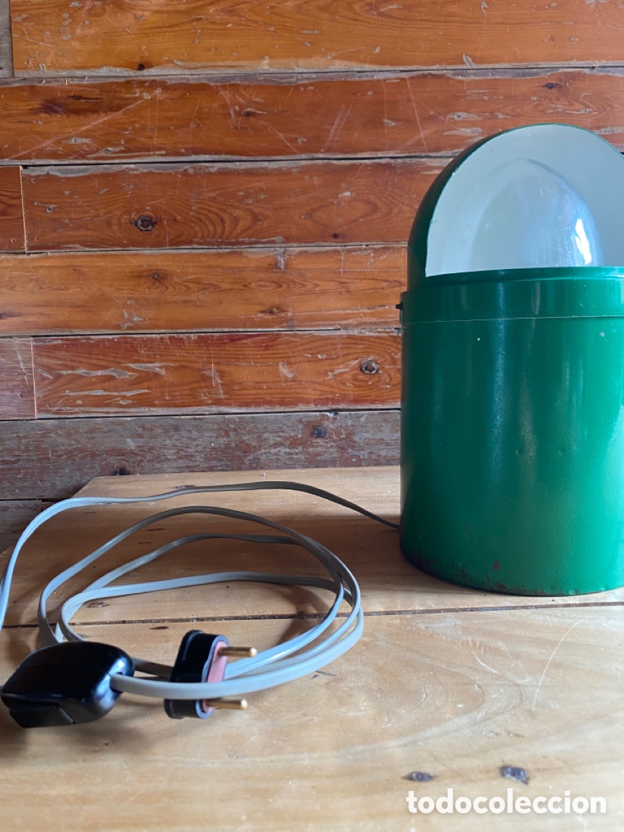 Vintage: L&aacute;mpara de mesa industrial lacada verde - Foto 13