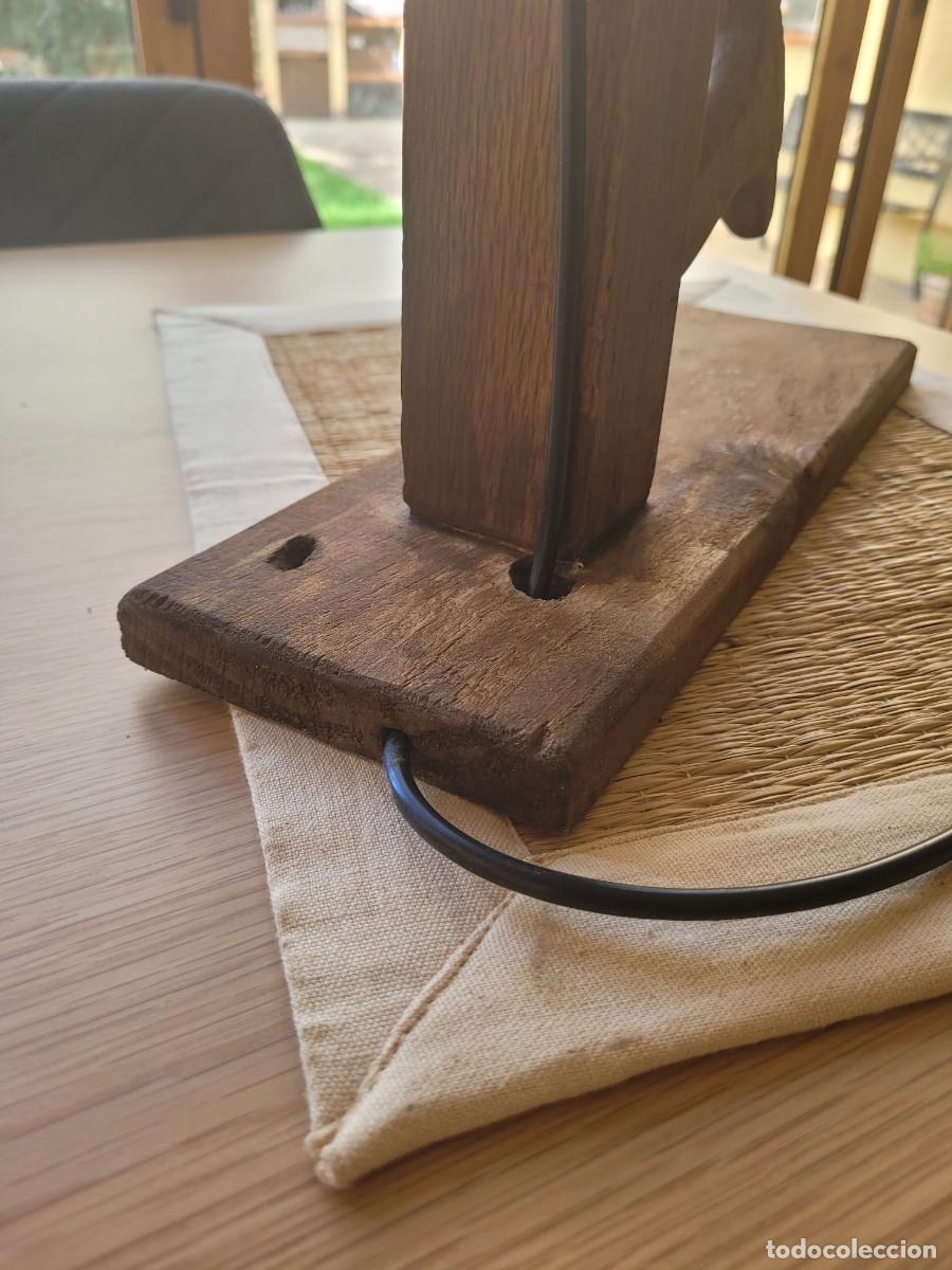 Vintage: L&aacute;mpara Madera con cepillo de carpintero muy antiguo - Foto 6