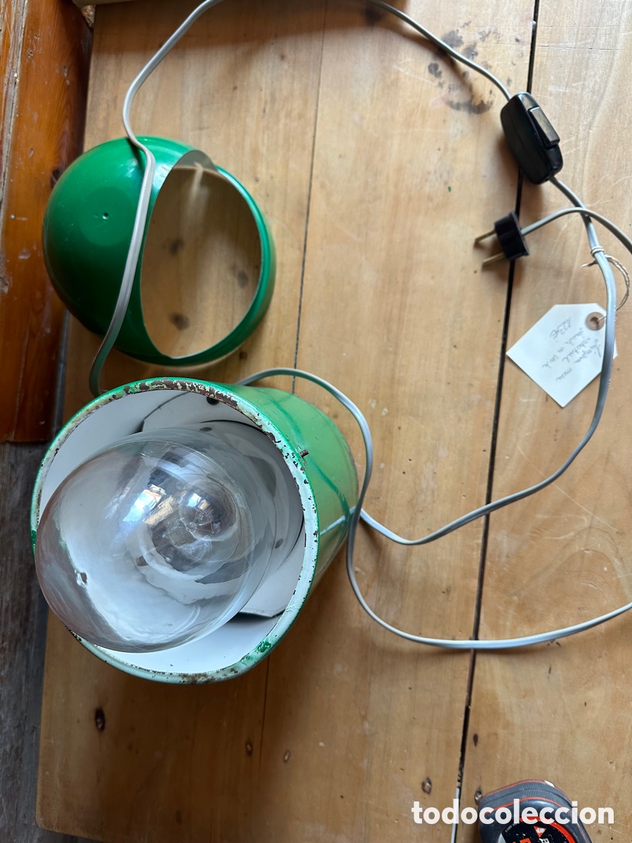 Vintage: L&aacute;mpara de mesa industrial lacada verde - Foto 22