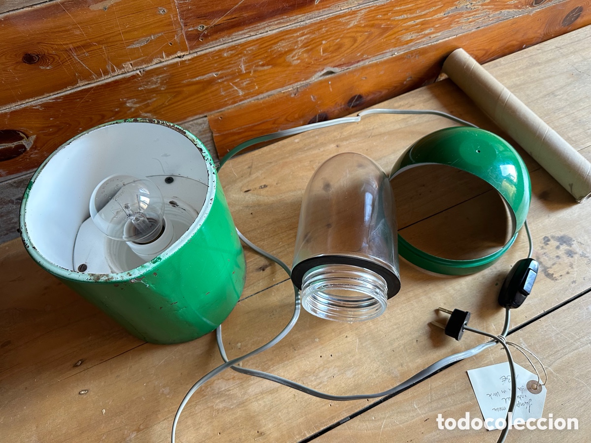 Vintage: L&aacute;mpara de mesa industrial lacada verde - Foto 24
