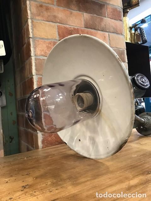Vintage: L&aacute;mpara de pared industrial con brazo de cisne - Foto 4