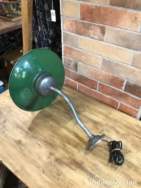 Vintage: L&aacute;mpara de pared industrial con brazo de cisne - Foto 5