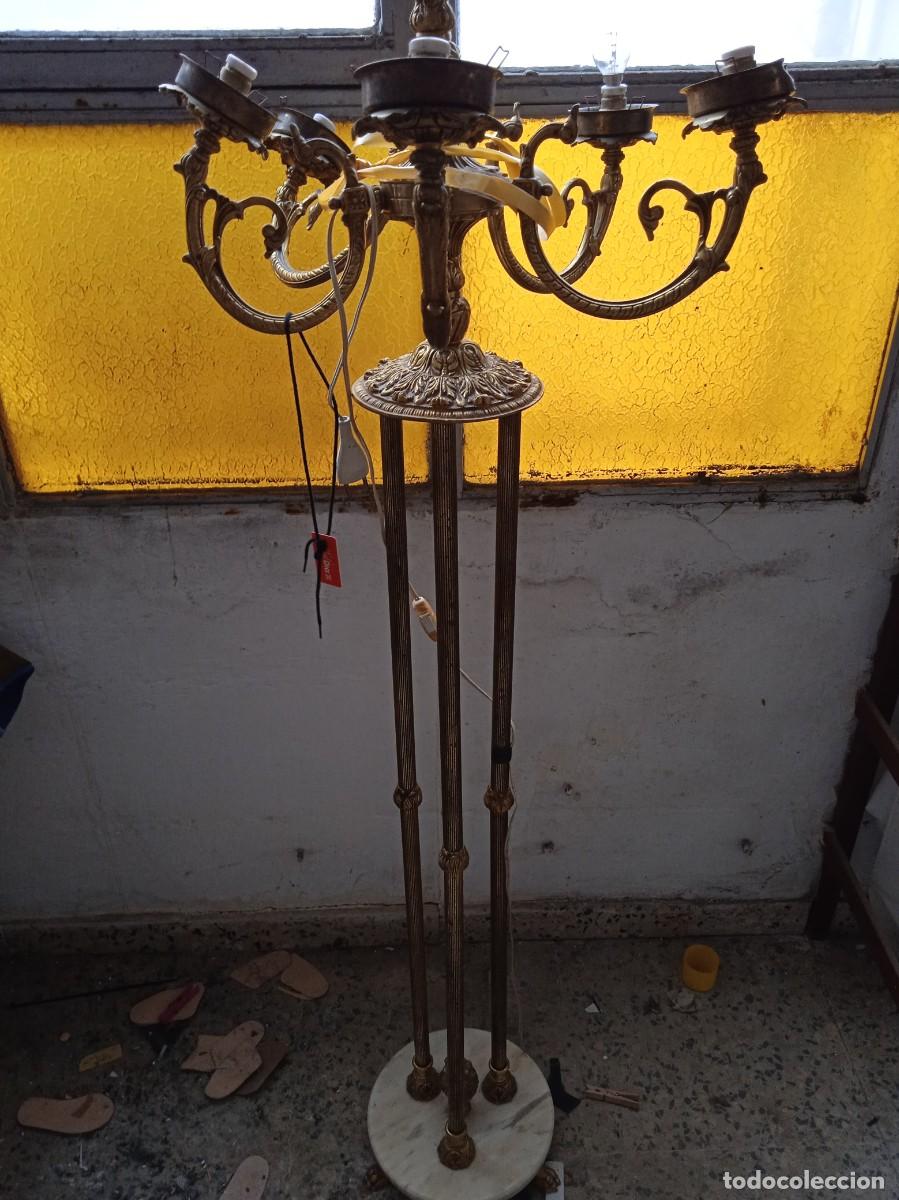 Vintage: Lampara de bronce antigua - Foto 1