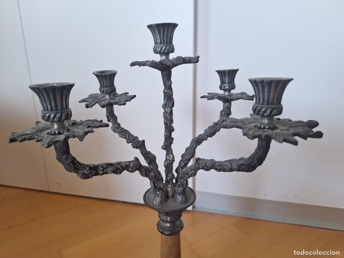 Vintage: PAREJA DE CANDELABROS CON PIE DE M&Aacute;RMOL - Foto 2