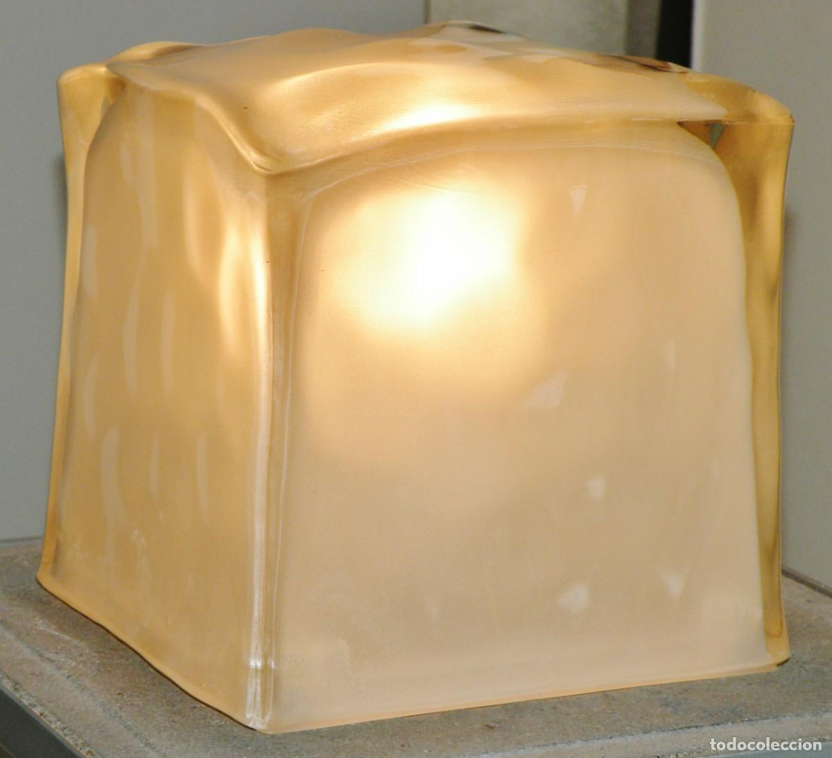 Vintage: LAMPARA DE AMBIENTE DE CRISTAL CON FORMA DE CUBO - Foto 2