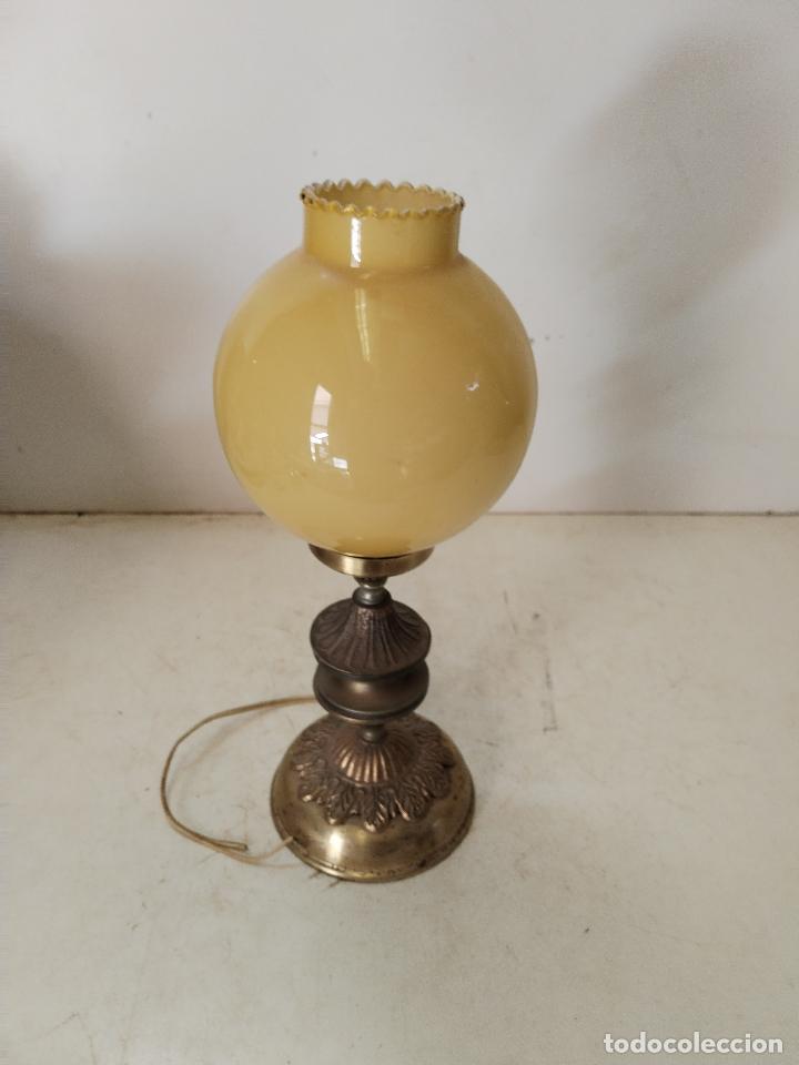 Vintage: LAMPARA DE MESA CON TULIPA AMARILLA - Foto 3