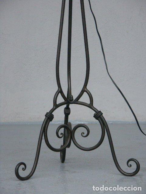 Vintage: Pied de lampe en fer forg&eacute; - Foto 2