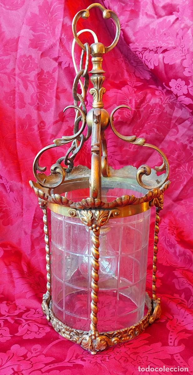 Vintage: Antiguo farol de bronce y cristal tallado - Foto 2