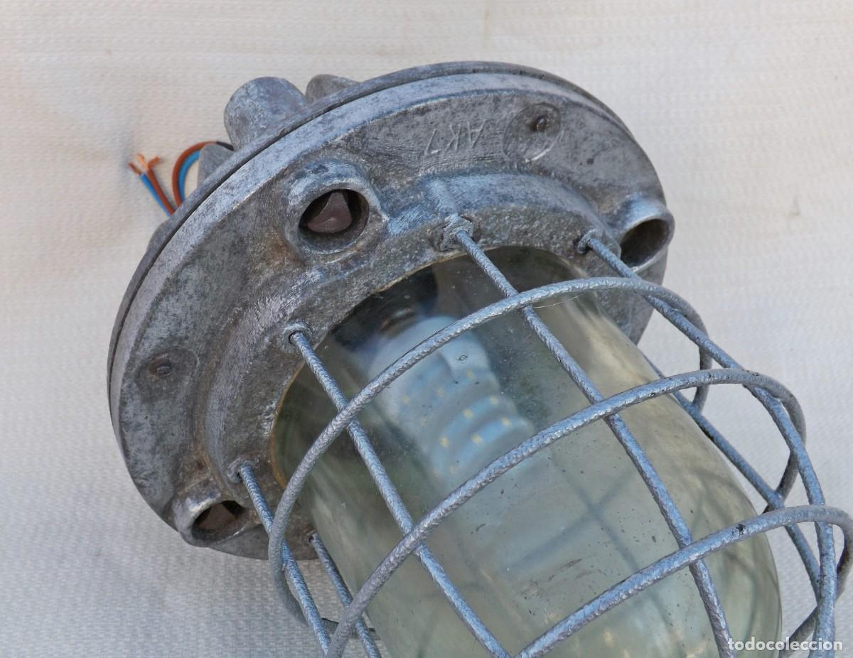 Vintage: LAMPARA, FAROL INDUSTRIAL TIPO BUNKER O BARCO - Foto 10