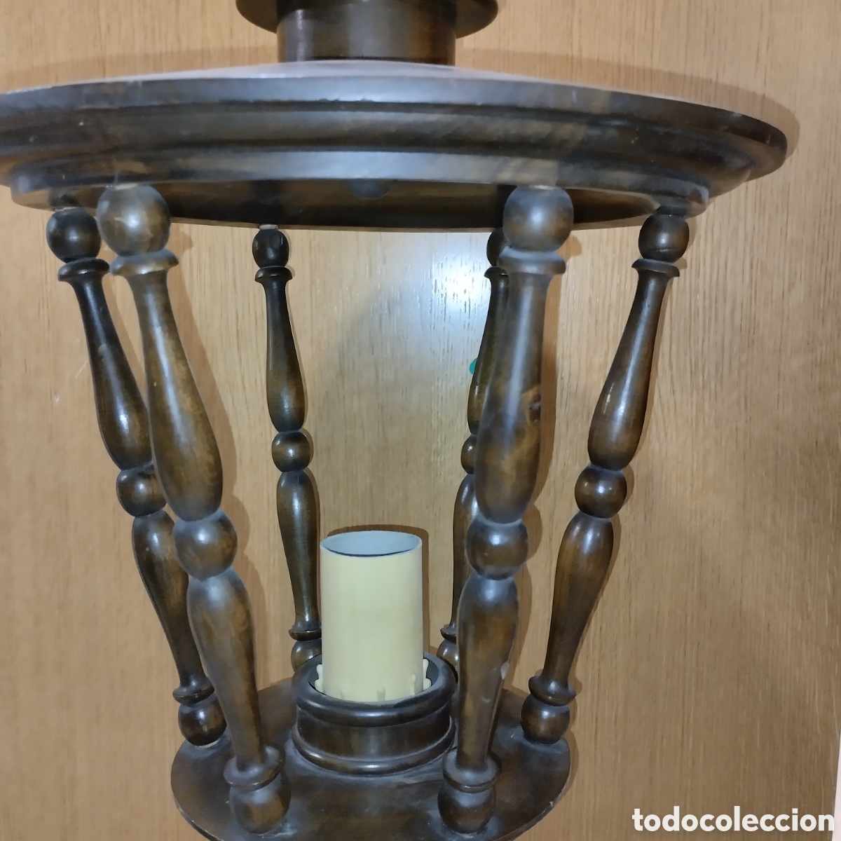 Vintage: LAMPARA DE MADERA MACIZA TORNEADA. - Foto 3