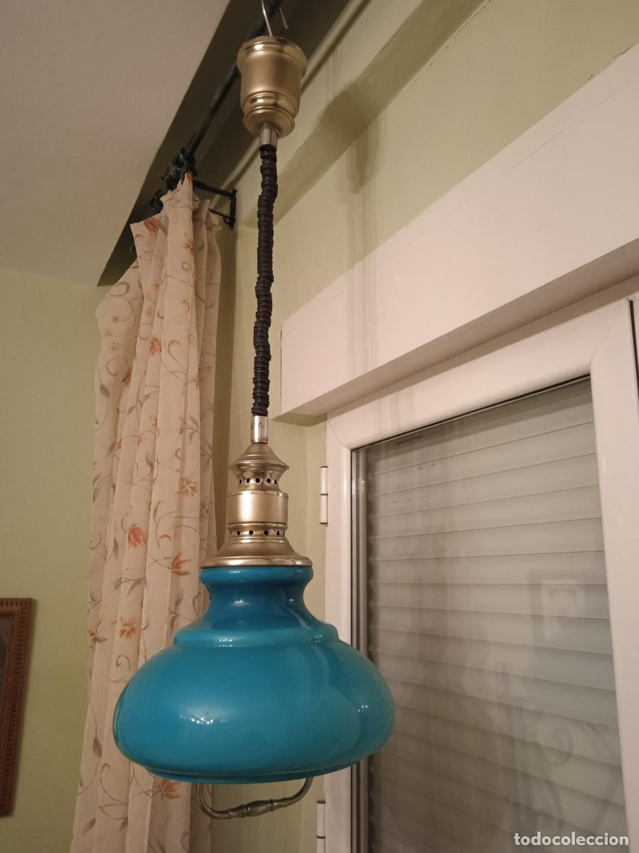 Vintage: L&Aacute;MPARA TECHO OPALINA AZUL Y CROMADA DE SUBE Y BAJA - Foto 1