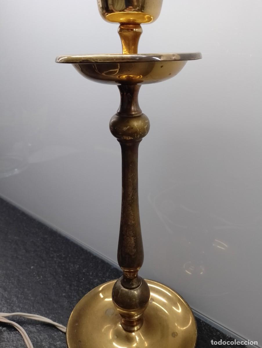 Vintage: L&aacute;mpara de sobremesa de bronce y lat&oacute;n - Foto 3