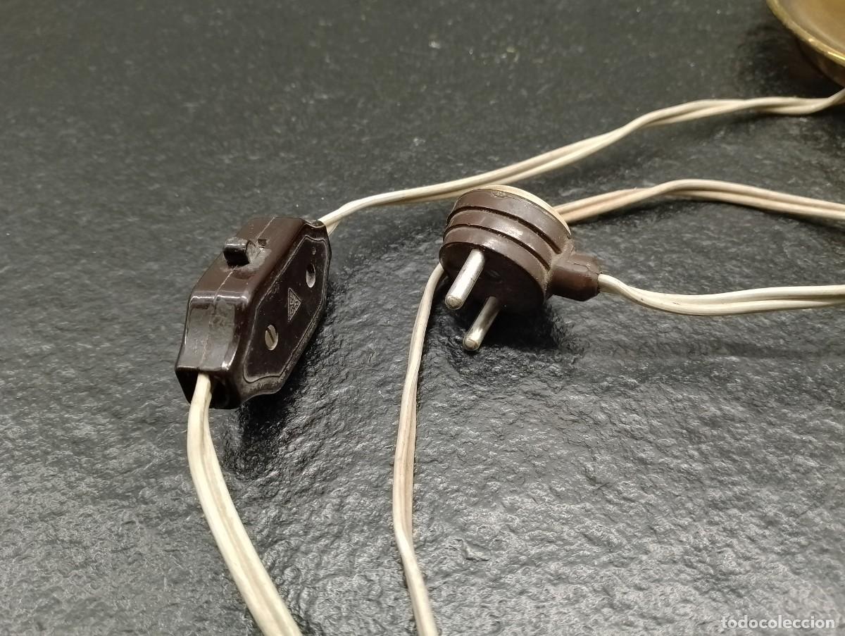 Vintage: L&aacute;mpara de sobremesa de bronce y lat&oacute;n - Foto 7