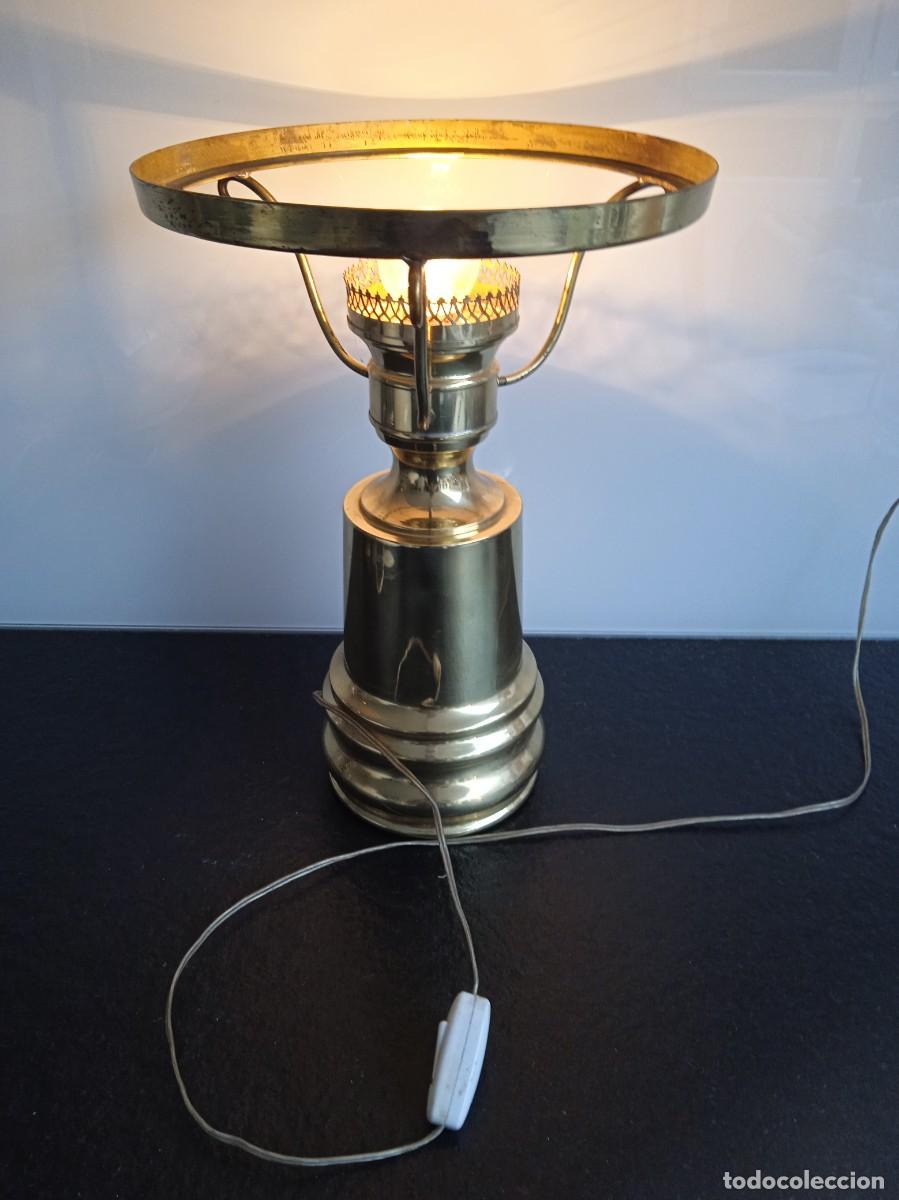 Vintage: L&aacute;mpara de quinqu&eacute; de mesilla sobremesa. - Foto 2