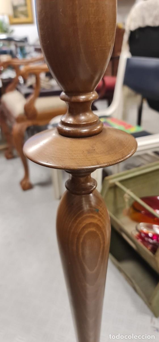 Vintage: Lampara de pie de madera - Foto 5