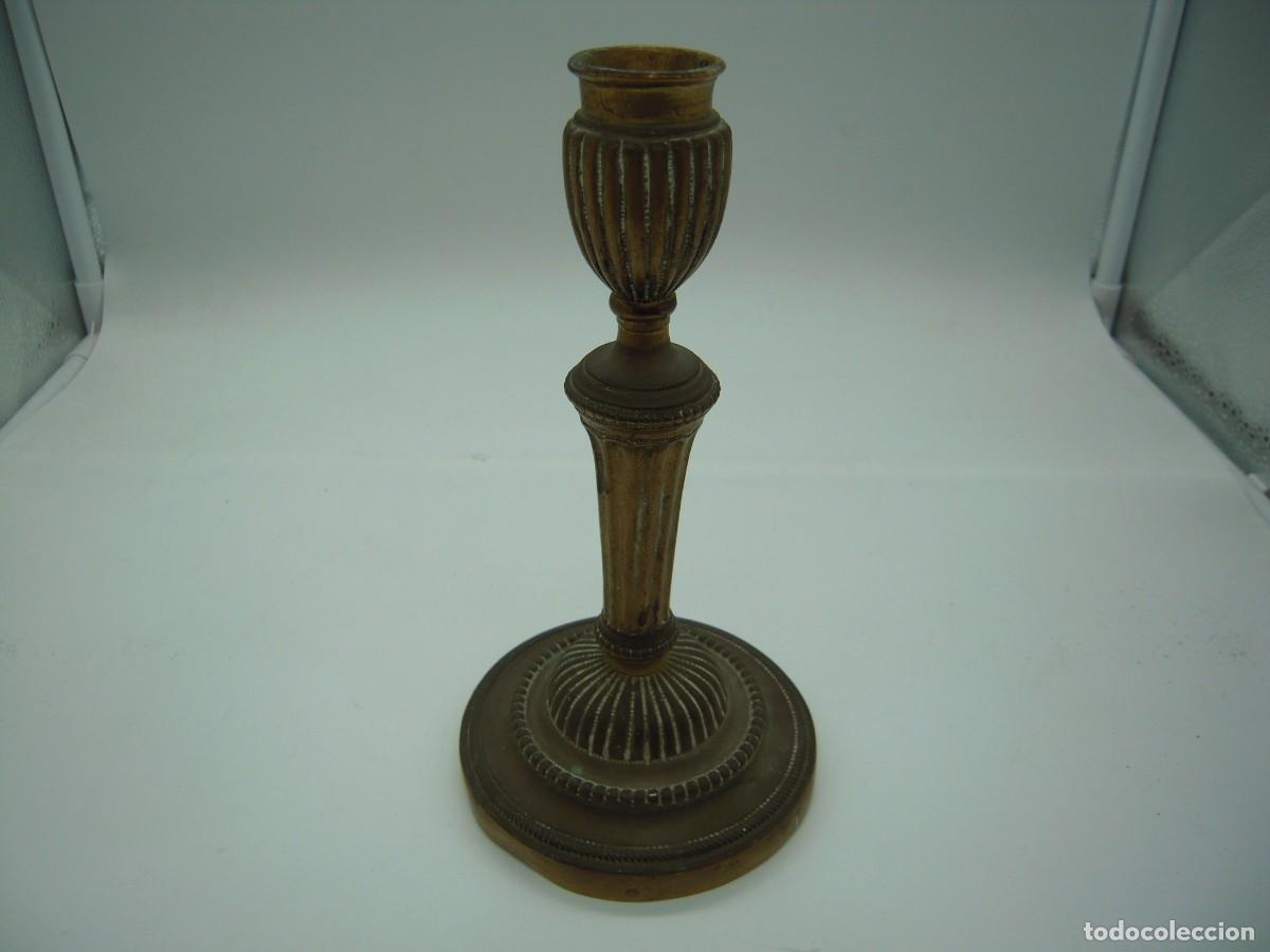Vintage: candelabro de bronce o laton - Foto 1