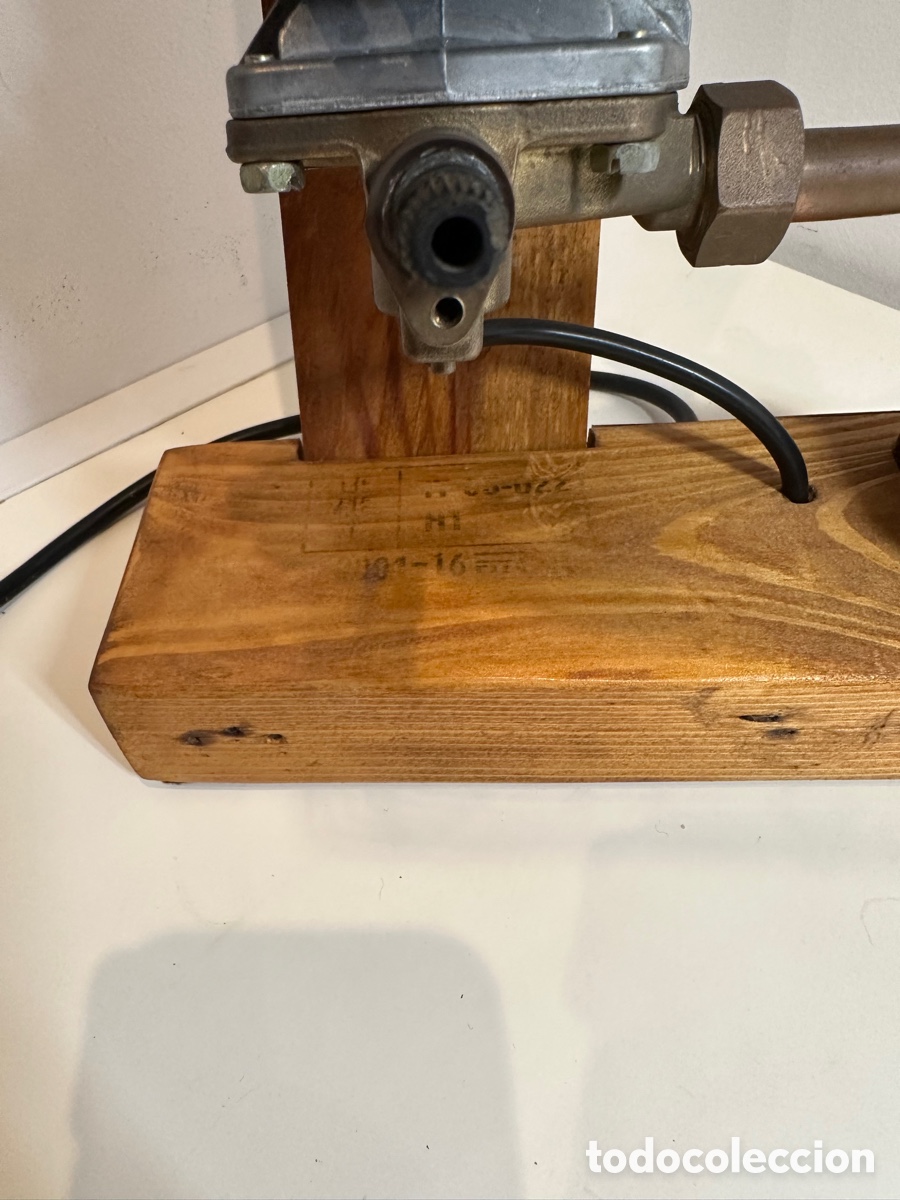 Vintage: L&aacute;mpara de sobremesa industrial - Foto 15