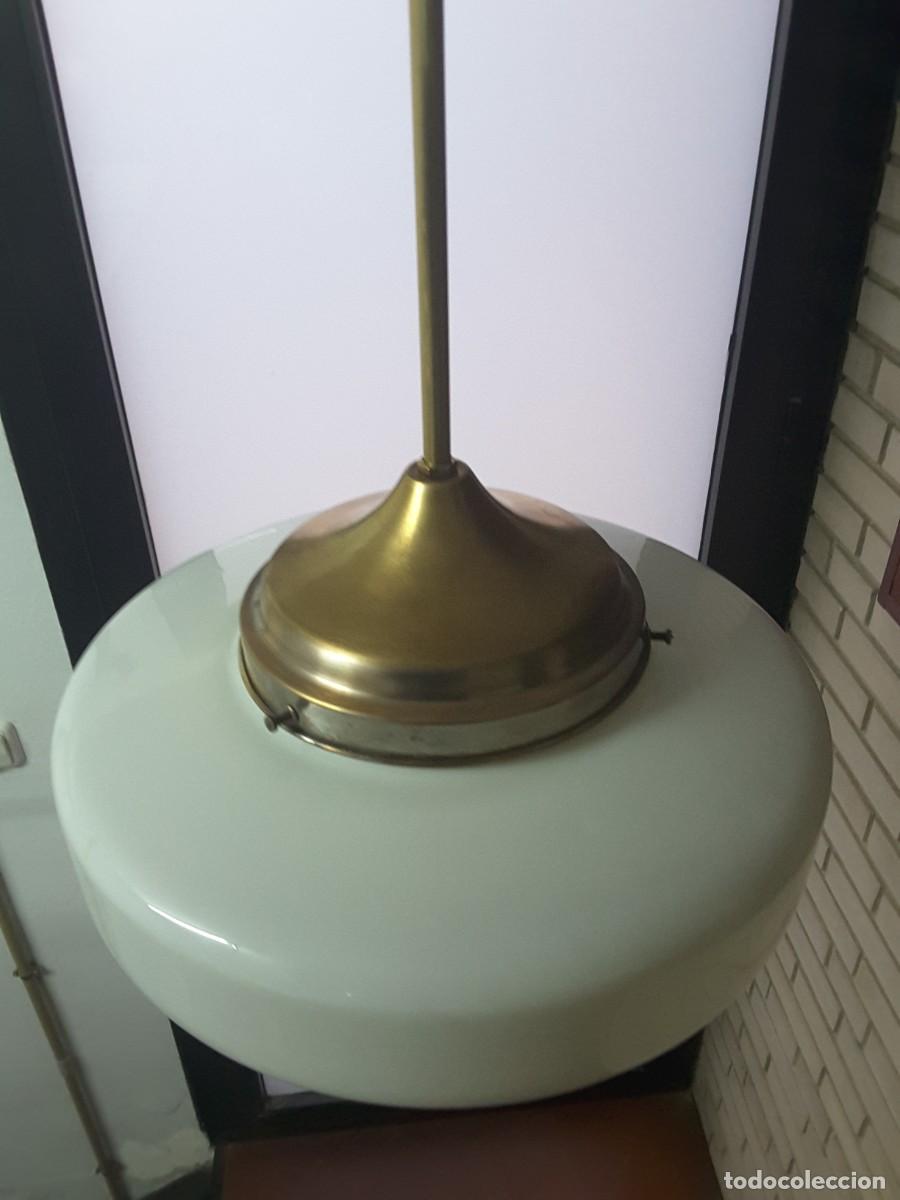 Vintage: L&aacute;mpara de techo opalina - Foto 2