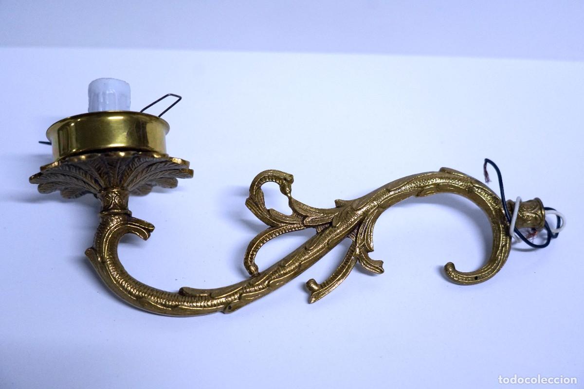 Vintage: BRAZO DE LAMPARA BRONCE - Foto 1