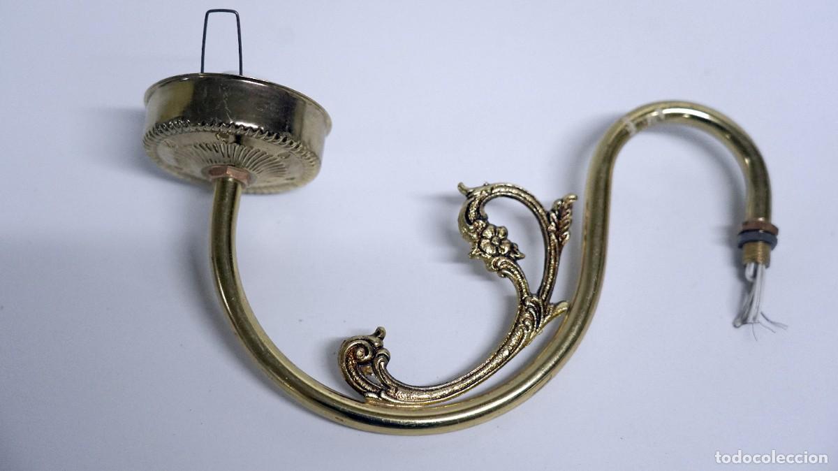 Vintage: BRAZO LAMPARA LATON - Foto 1