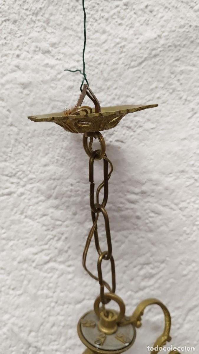 Vintage: Antiguo aplique de l&aacute;mpara de bronce - Foto 4