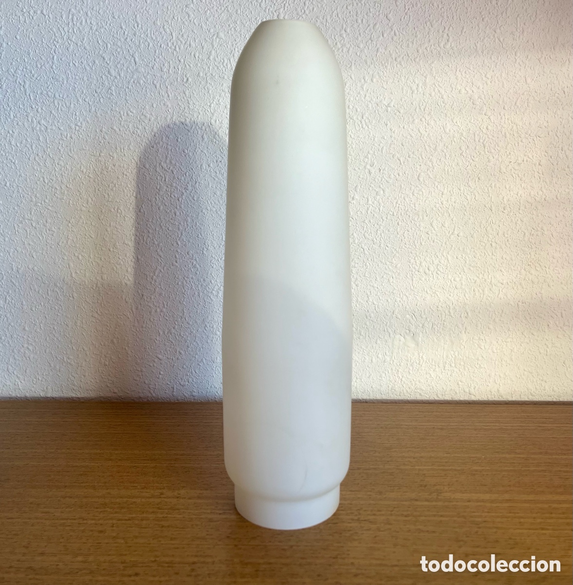 Vintage: Tulipa blanca opalina. Grandes dimensiones. - Foto 1