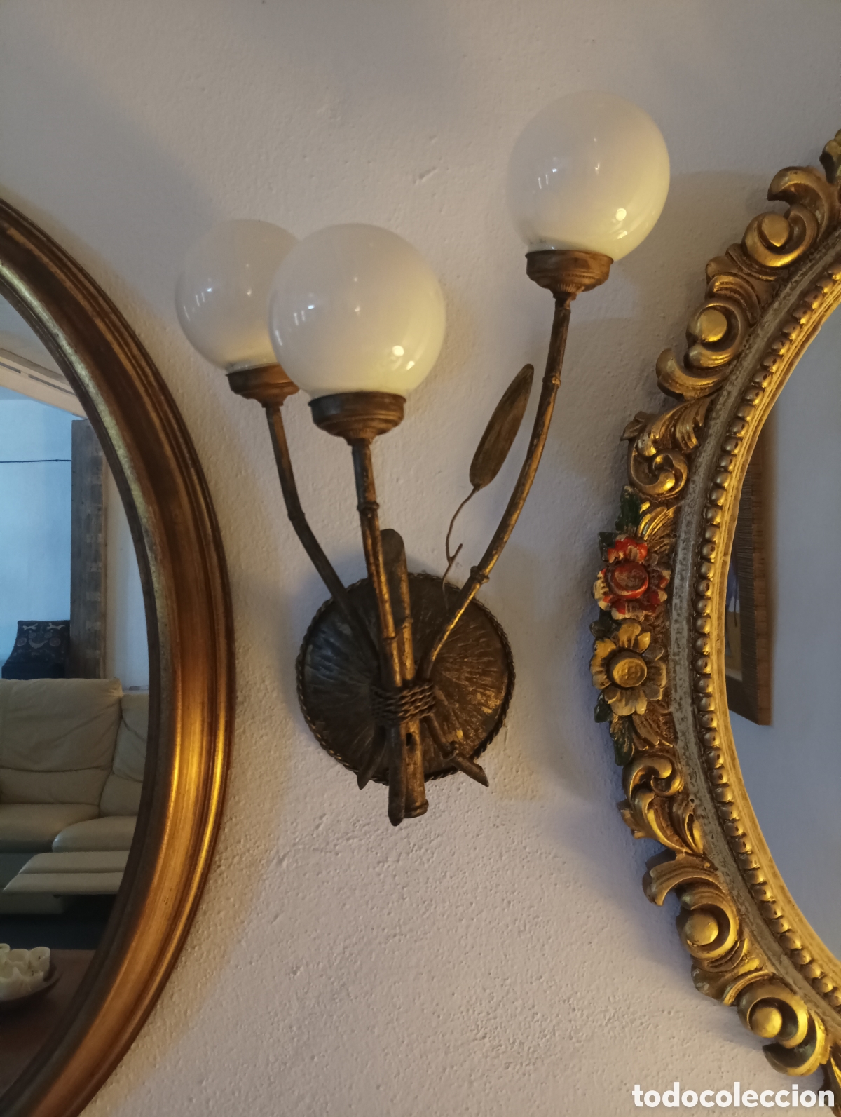 Vintage: Dos Lamparas falso bamb&uacute; , de mesa y aplique de pare - Foto 2