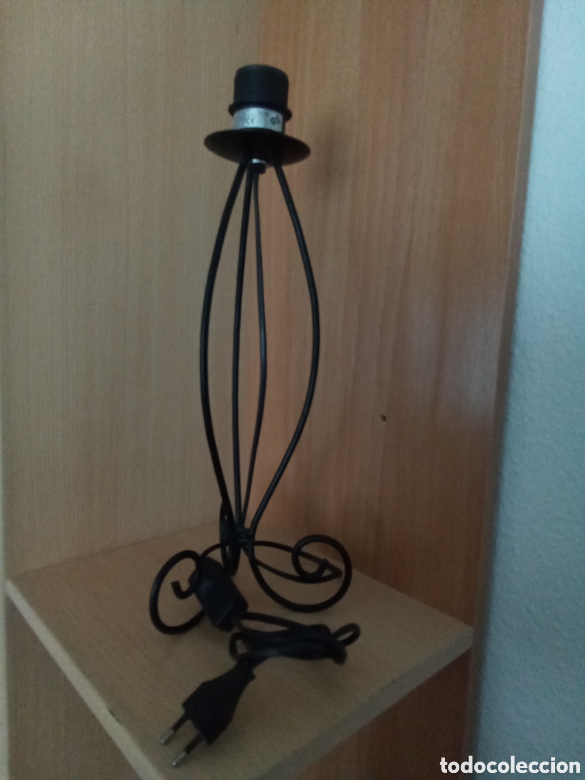 Vintage: Base para lampara de sobremesa en hierro - Foto 1