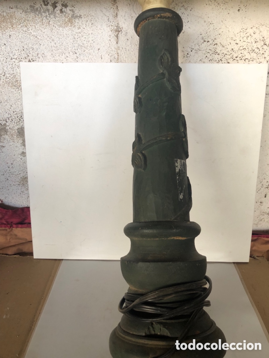 Vintage: Lampara de p&iacute;e en madera tallada - Foto 3