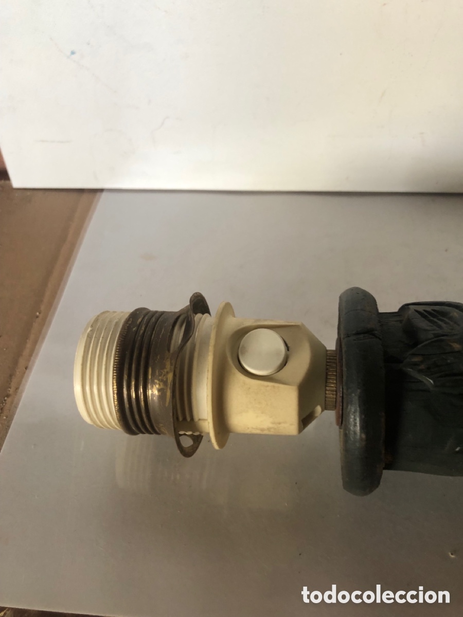 Vintage: Lampara de p&iacute;e en madera tallada - Foto 5