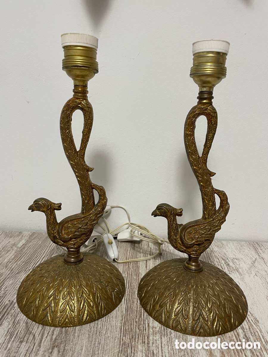Vintage: PAREJA L&Aacute;MPARAS SOBREMESA PAJARO BRONCE - Foto 3