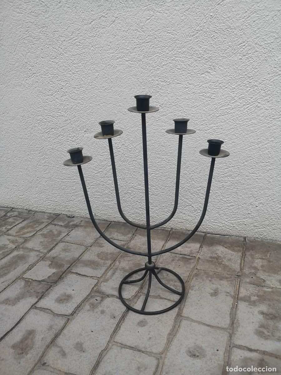 Vintage: Candelabro de lat&oacute;n - Foto 1