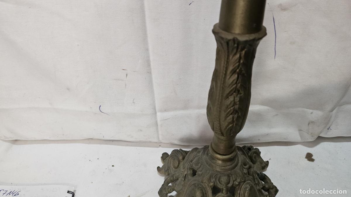 Vintage: candelabro de metal antiguo - Foto 3