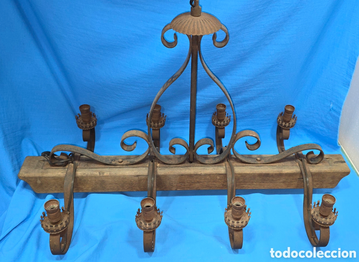 Vintage: ANTIGUA LAMPARA ESTILO MEDIEVAL EN HIERRO Y MADERA - Foto 1