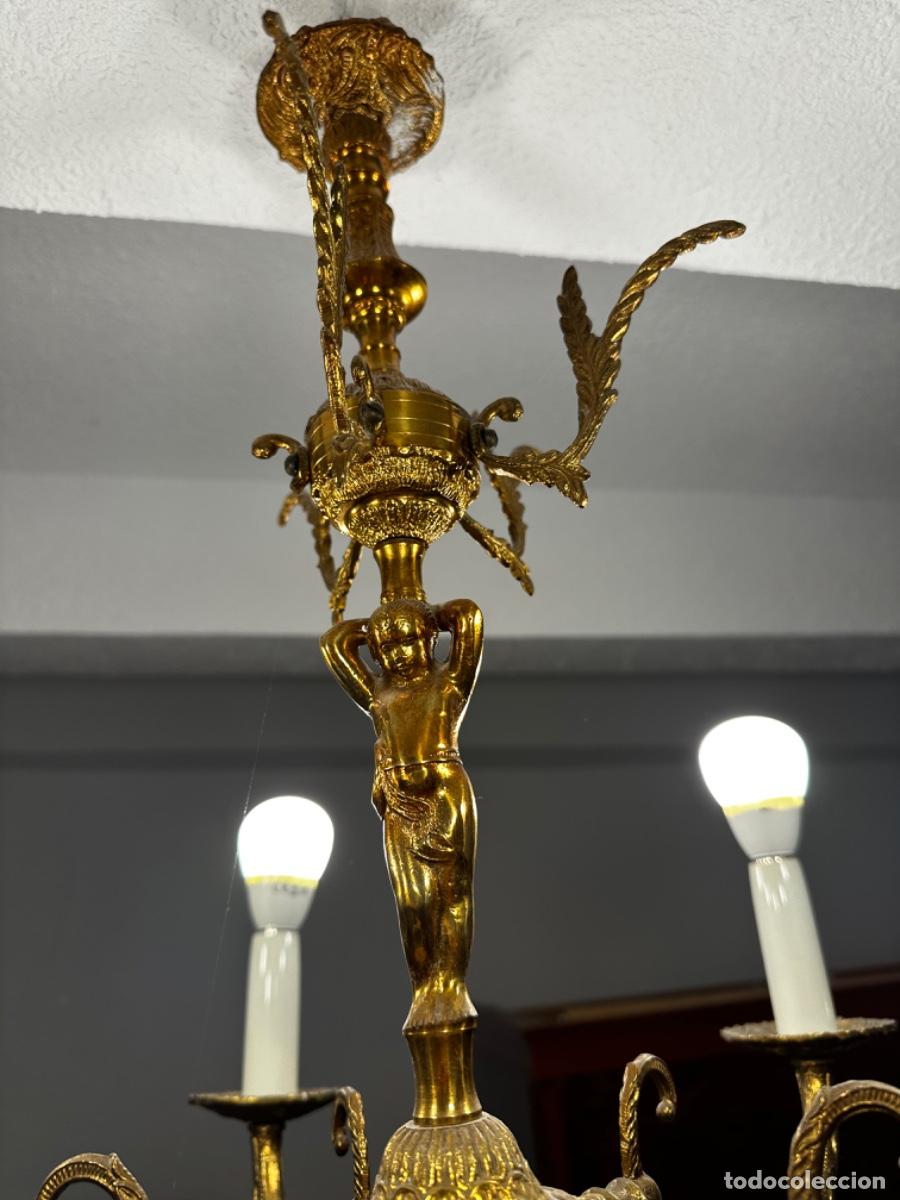 Vintage: L&aacute;mpara de bronce en buen estado y funcionando - Foto 3