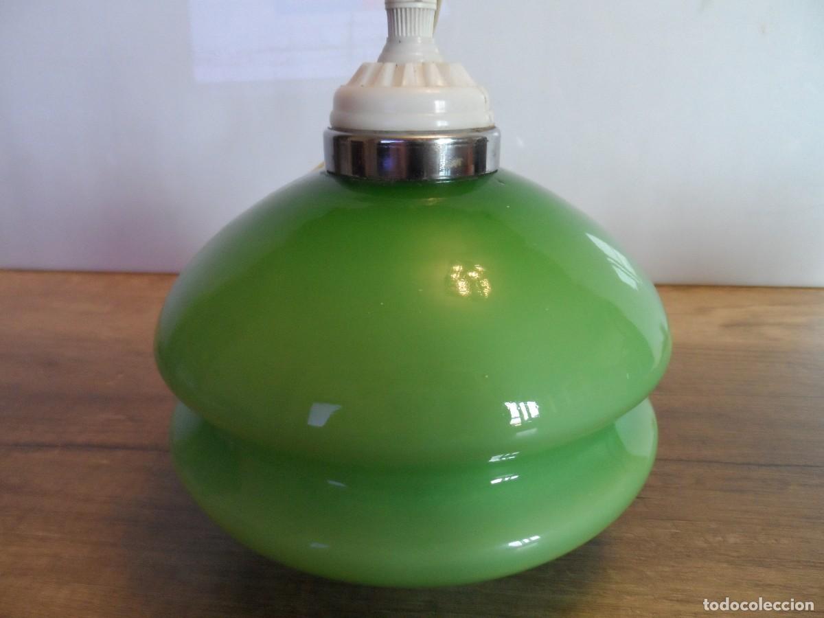 Vintage: LAMPARA DE DE TECHO DE OPALINA VERDE A&Ntilde;OS 60-70 - Foto 5
