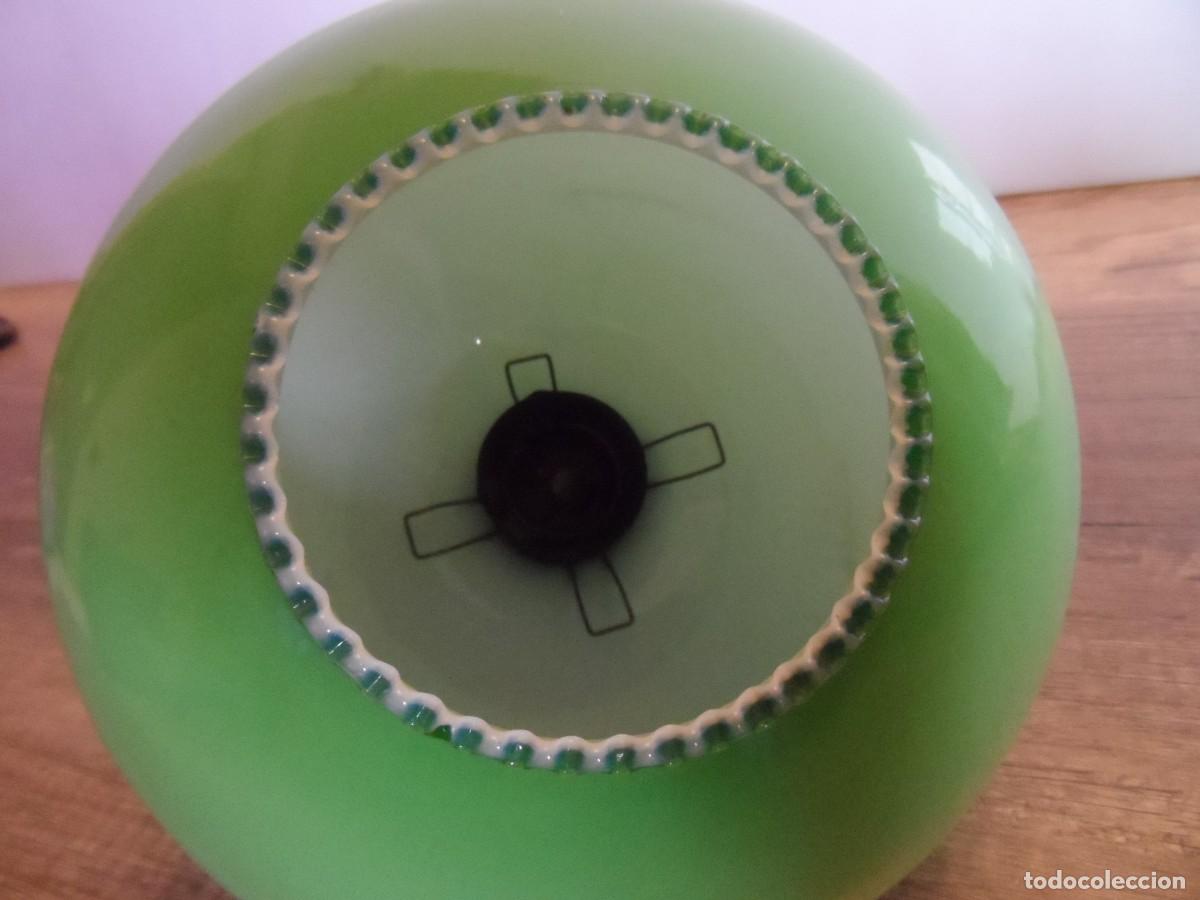 Vintage: LAMPARA DE DE TECHO DE OPALINA VERDE A&Ntilde;OS 60-70 - Foto 6
