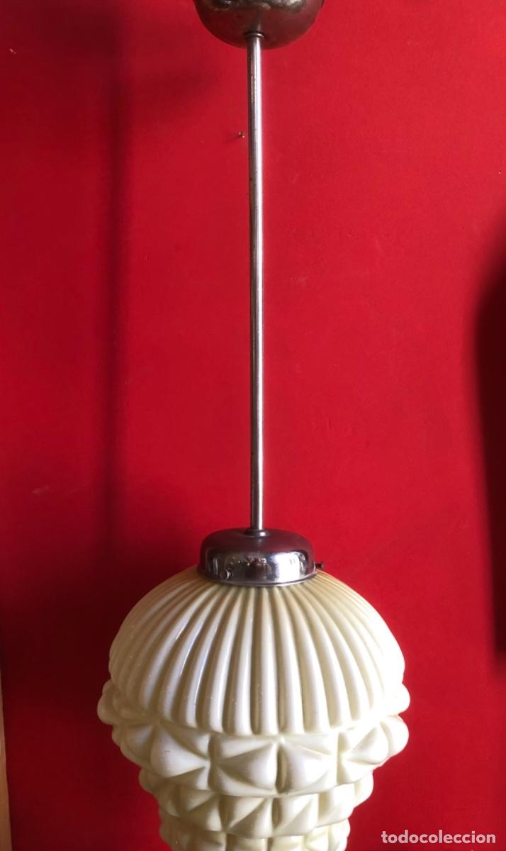 Vintage: L&aacute;mpara de techo modernista Opalina Tulipa - Foto 2