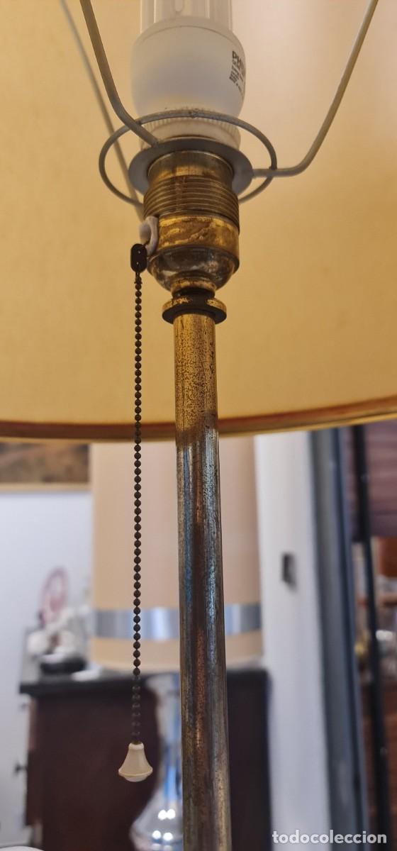Vintage: Lampara de pie con mesita de cristal - Foto 5