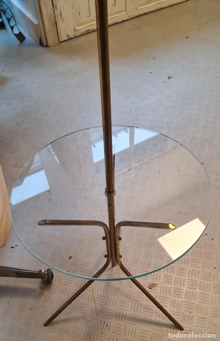 Vintage: Lampara de pie con mesita de cristal - Foto 7