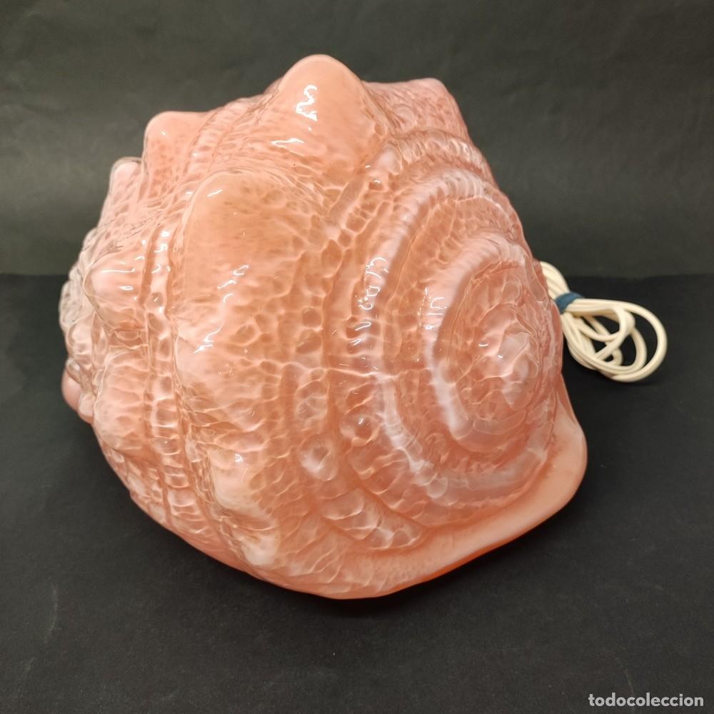 Vintage: Lampada da tavolo Shell a conchiglia rosa e bianca Mazzega - Foto 5