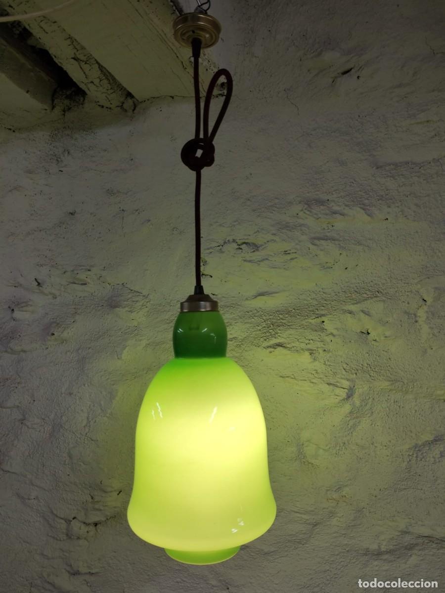 Vintage: L&aacute;mpara techo cristal opalina verde - Foto 2