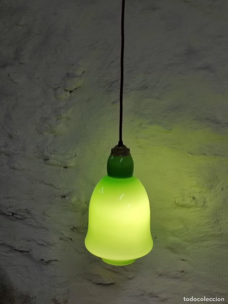 Vintage: L&aacute;mpara techo cristal opalina verde - Foto 9