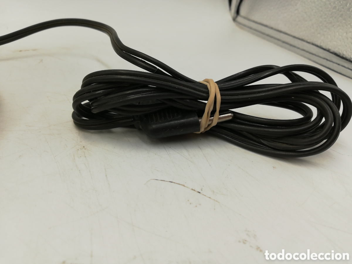 Vintage: L&aacute;mpara de Sobremesa en Madera. - Foto 3