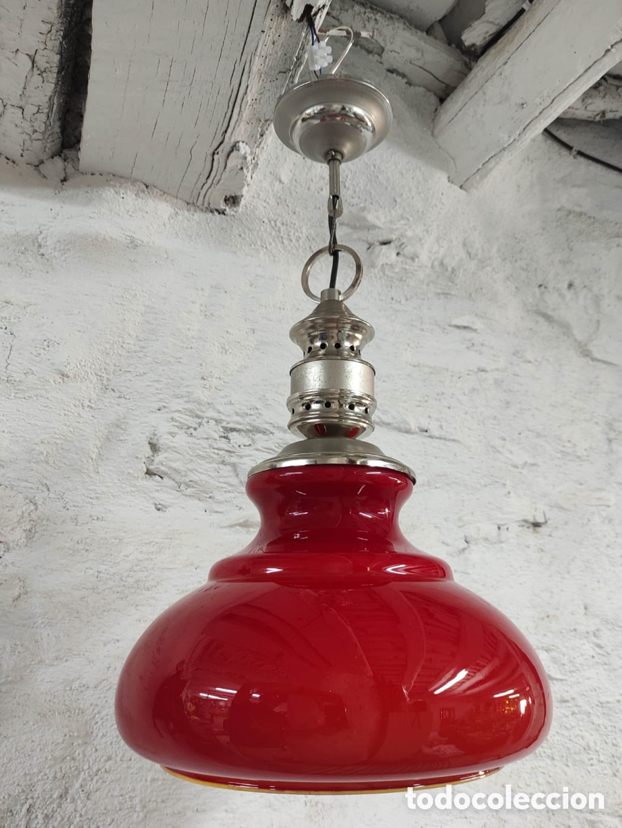 Vintage: L&aacute;mpara opalina color rojo - Foto 3