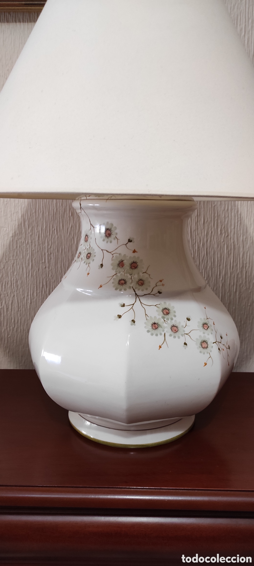 Vintage: L&aacute;mpara de porcelana y tulipa - Foto 2