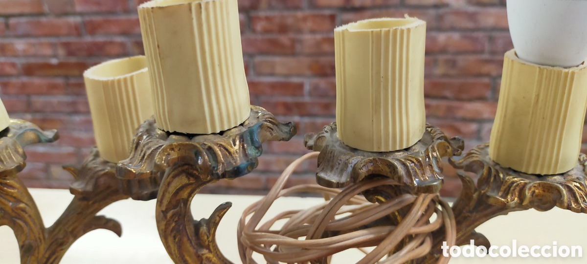 Vintage: 2 candelabros bronce, antiguos - Foto 2