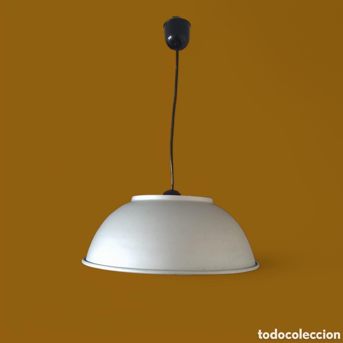Vintage: L&aacute;mpara estilo industrial. - Foto 1